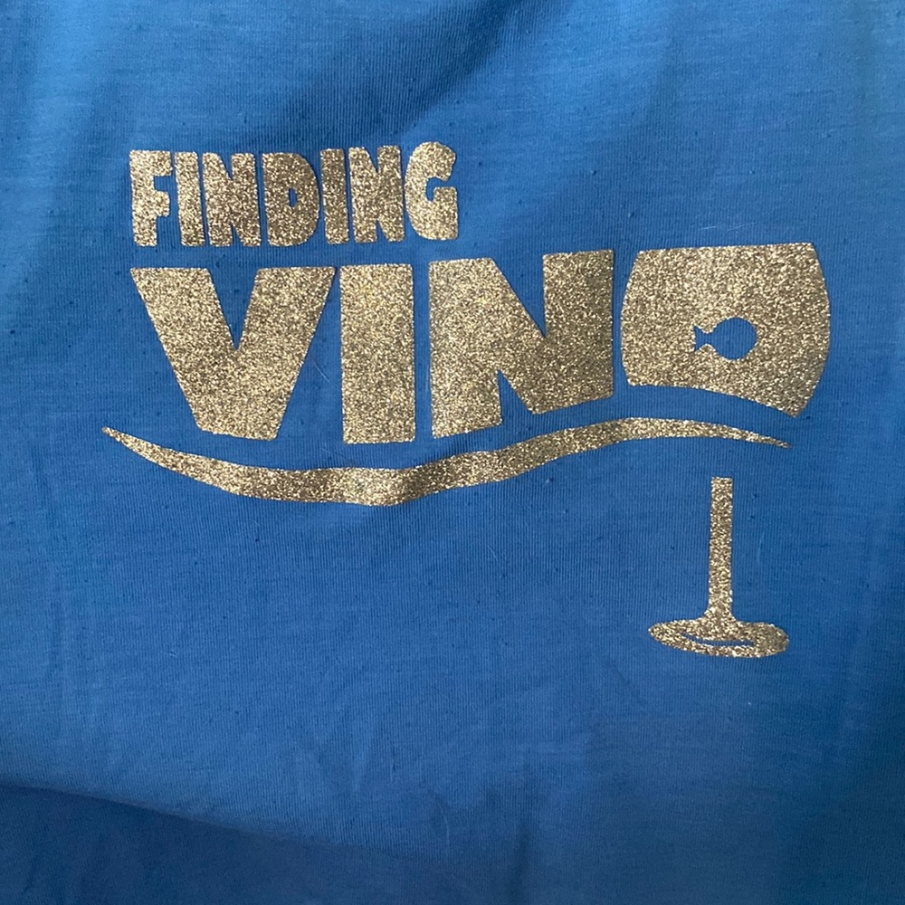 Finding Vino Disney/Epcot tank